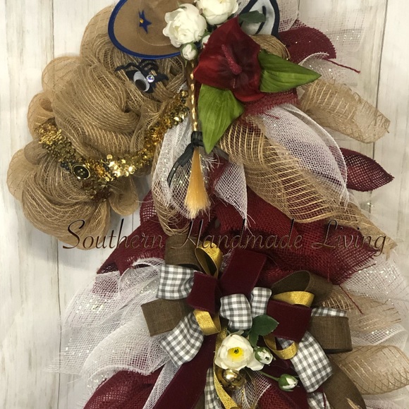 Kentucky derby horse head wreath - Picture 2 of 2